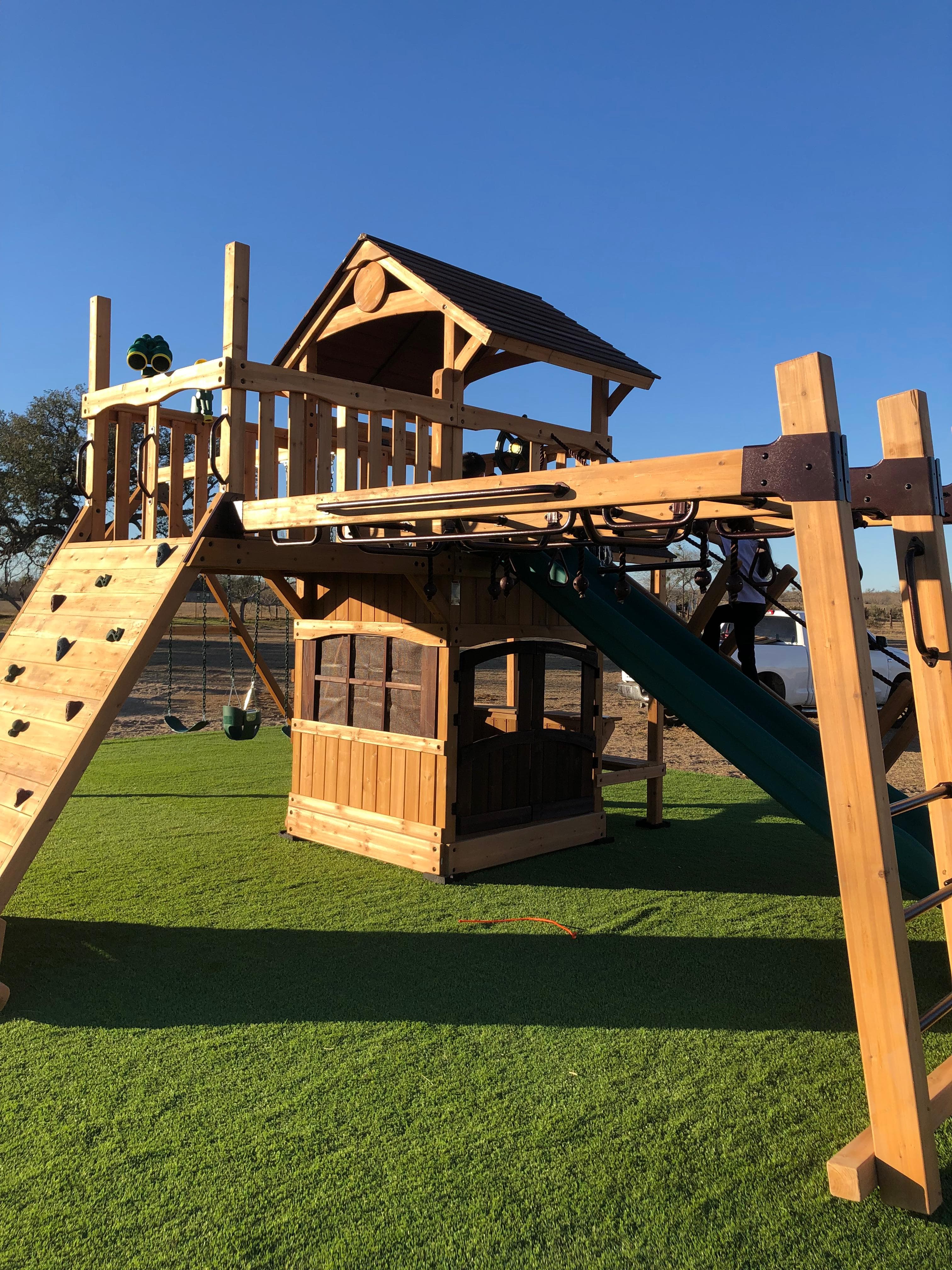 Large playset display suitable for community planning