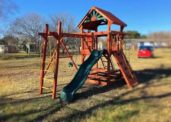 Parrot Island Fort w/ 4×4 Monkey Bars