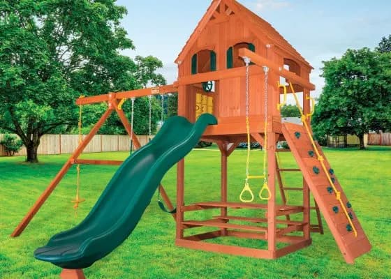 Parrot Island Fort XL w/ Wood Roof, Treehouse Panels and Green Wacky Wave Slide