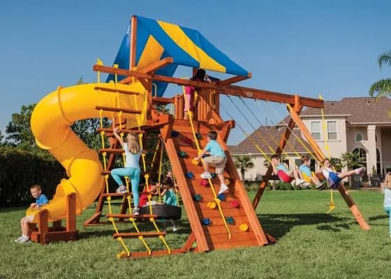 7.4 Jaguar Playcenter w/ BYB Tarp and Yellow Deluxe Spiral Slide
